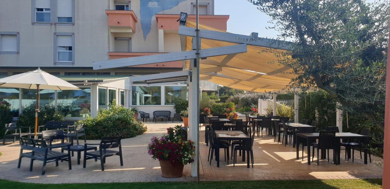 Hotel Corallo Fregenae Εξωτερικό φωτογραφία
