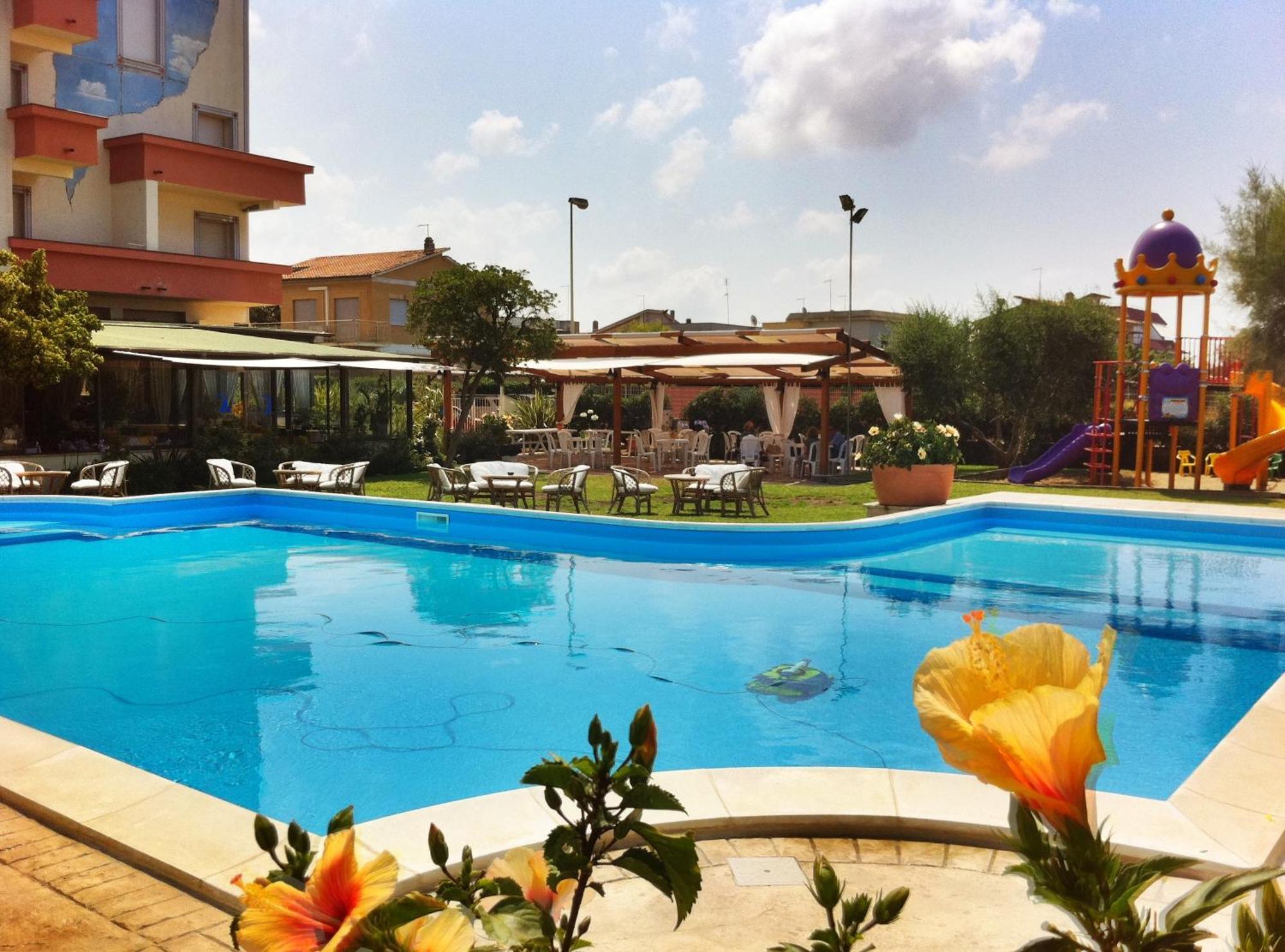 Hotel Corallo Fregenae Εξωτερικό φωτογραφία