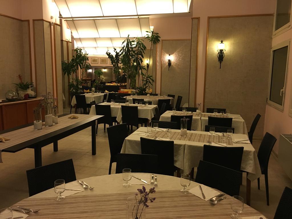 Hotel Corallo Fregenae Εξωτερικό φωτογραφία